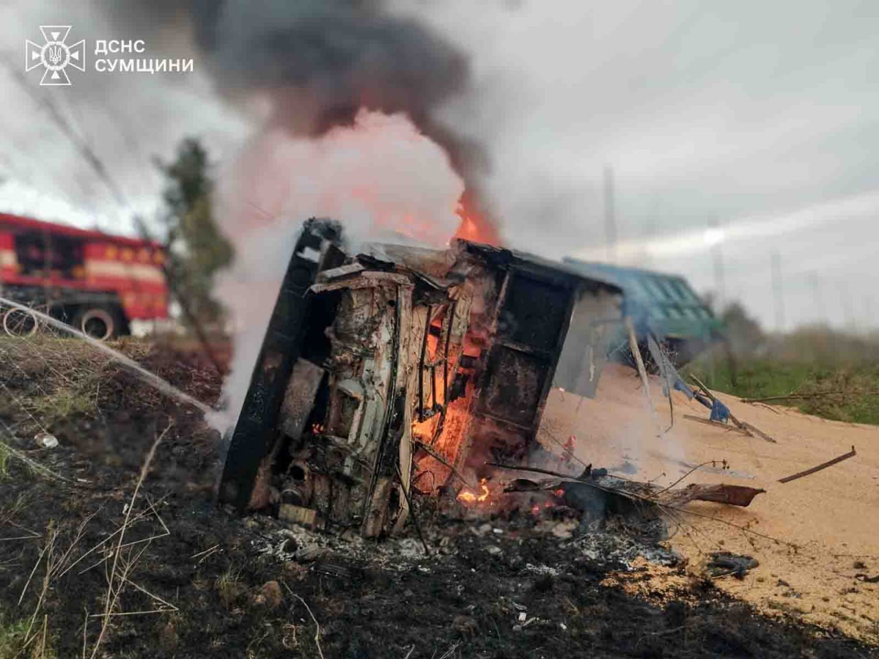 У Глухові російський дрон атакував зерновоз: поранено водія