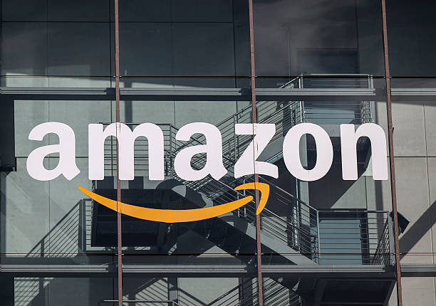 Акції Amazon оновили історичний максимум на тлі запуску єдиного логістичного …