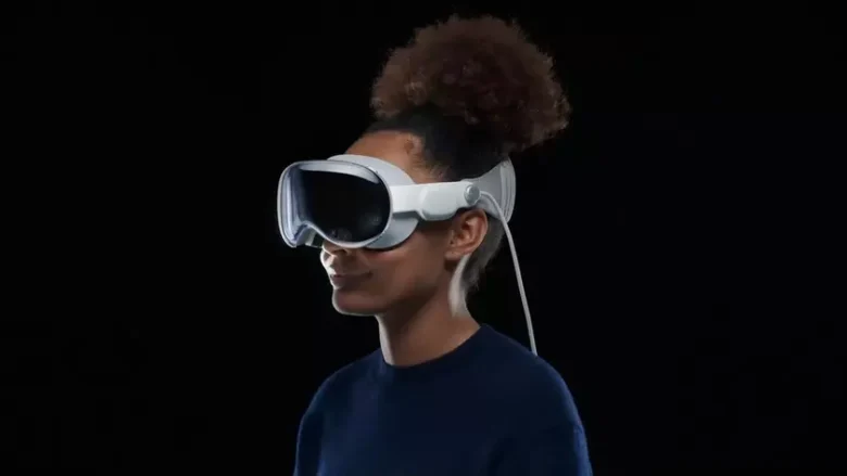 Apple закриває проєкти Vision Pro та переходить до розробки смарт-окулярів