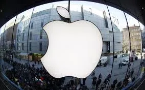 Apple масово видалила додатки в Росії