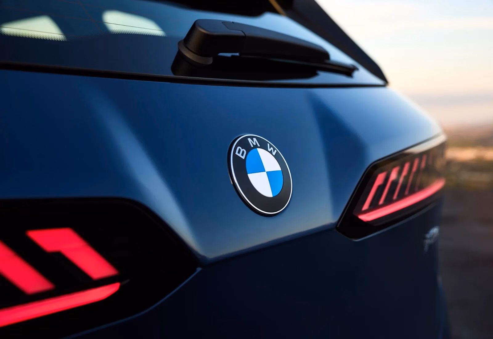 BMW наближається до запуску серійних авто на водні