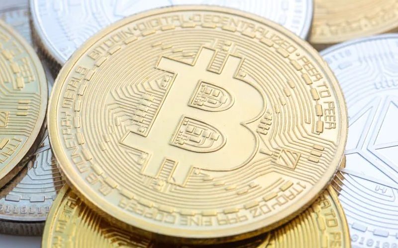 Bitcoin вперше за три місяці піднявся вище $80 тисяч