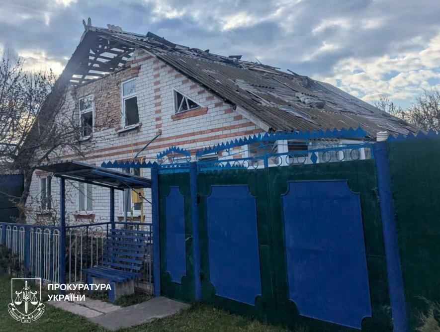 FPV-дроном по цивільному авто: московити тероризують Богодухівщину