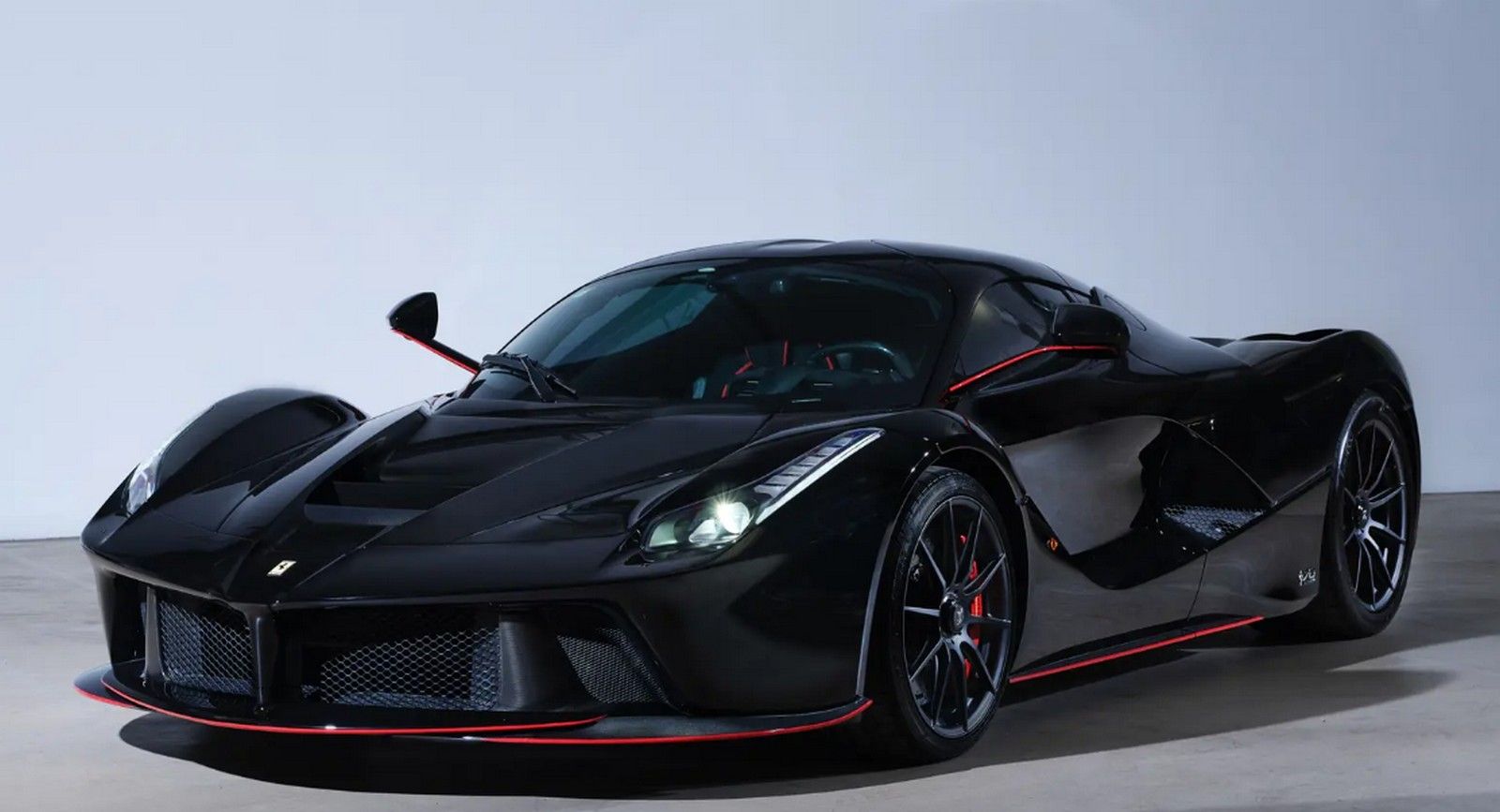 Ferrari пілота Формули-1 виставили на продаж за 5 мільйонів євро