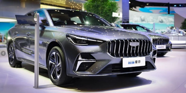 Офіційна презентація нового седану Geely Emgrand i-HEV (+ФОТО)