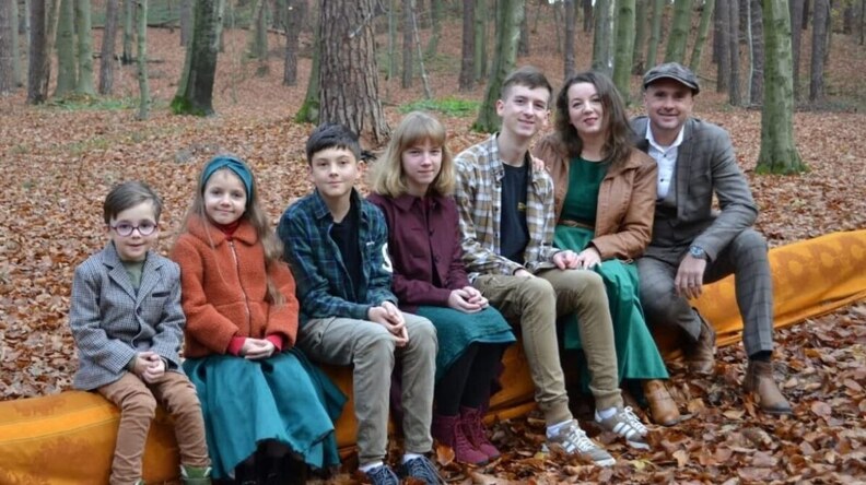 Львівські лікарі допомогли відновити зір мамі-виховательці 10 дітей