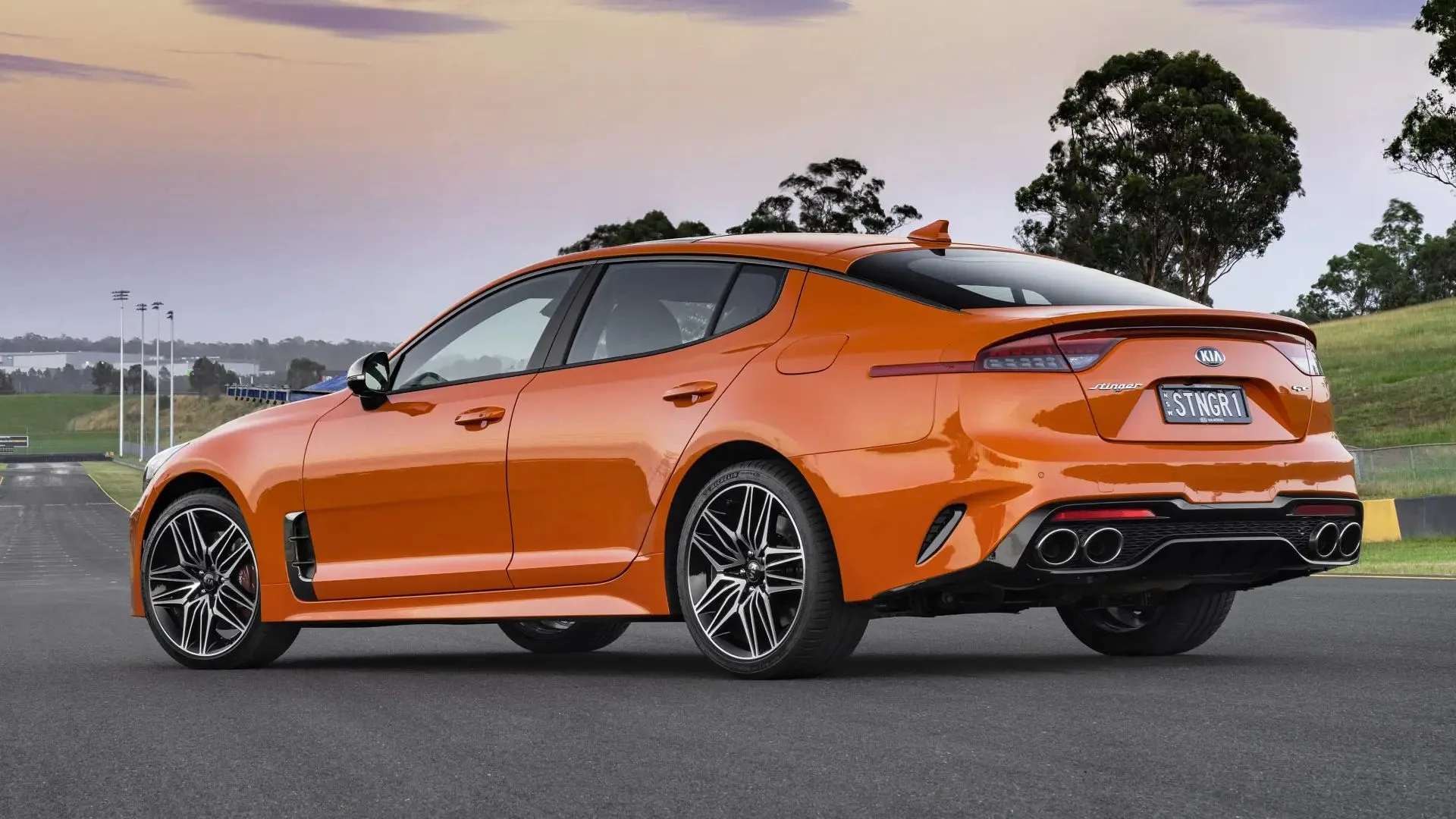 Kia розглядає повернення бензинових GT‑моделей