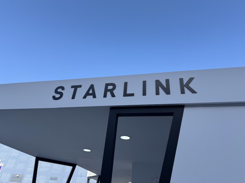 Kyivstar продаватиме Starlink для бізнесу та держустанов в Україні