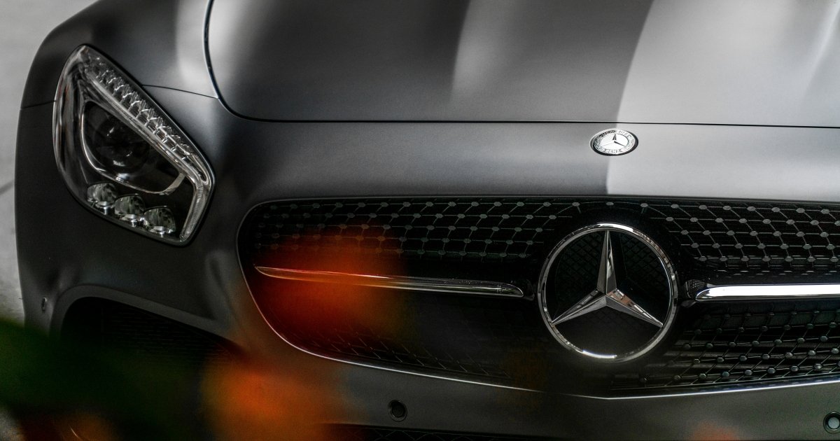 Mercedes-Benz скоротив прибуток на 16,8% через падіння попиту на ринку …