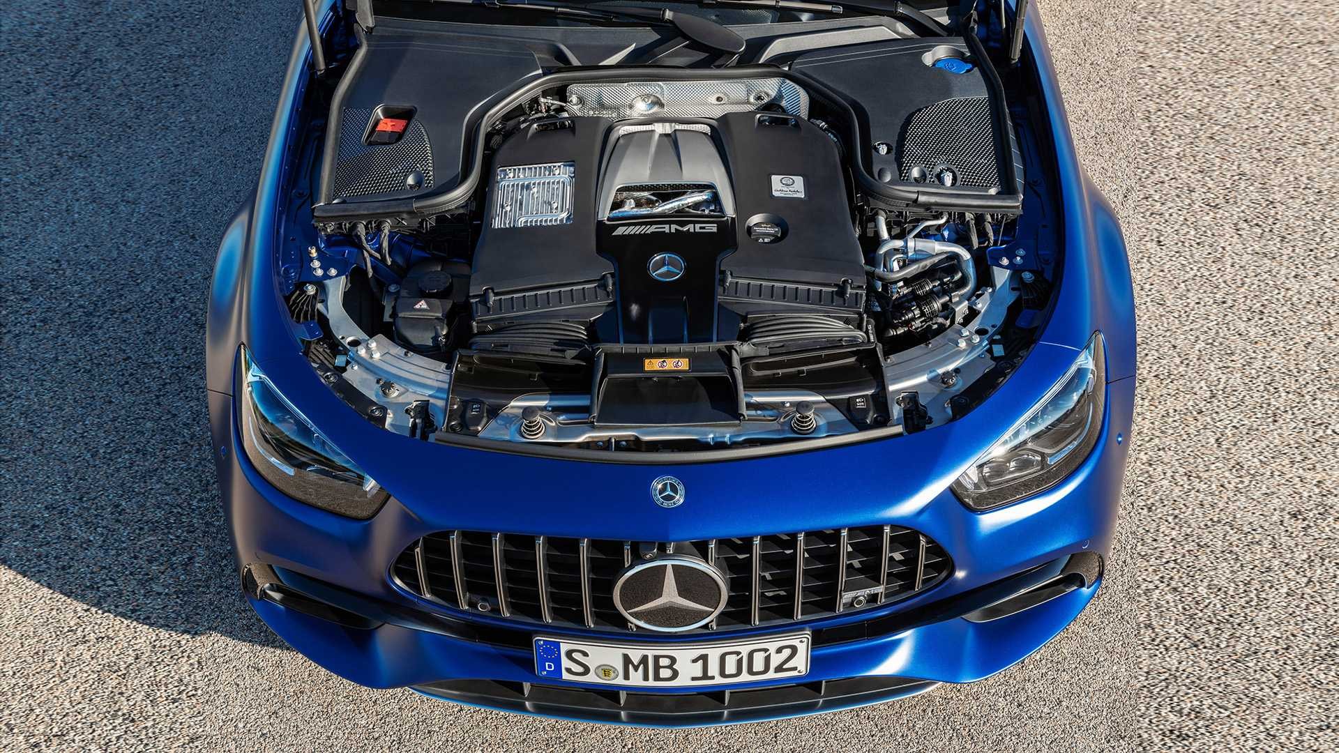Mercedes здивував новим двигуном AMG V8