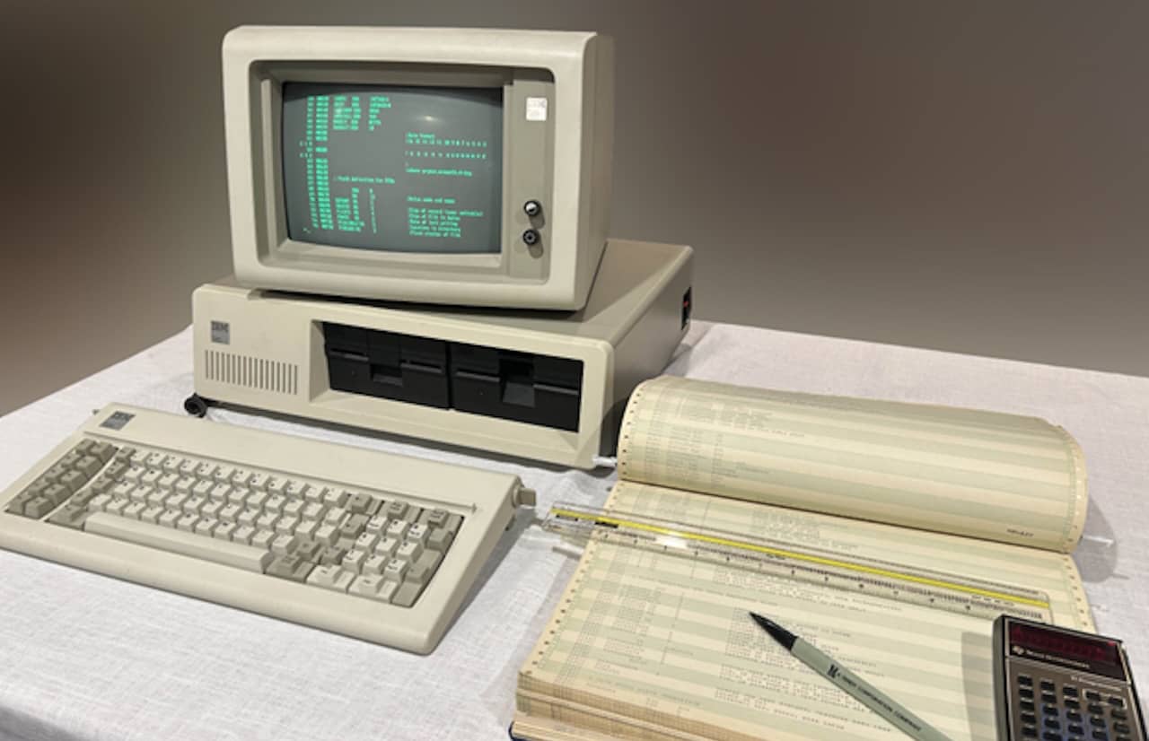 Microsoft опублікувала найдавніший вихідний код DOS