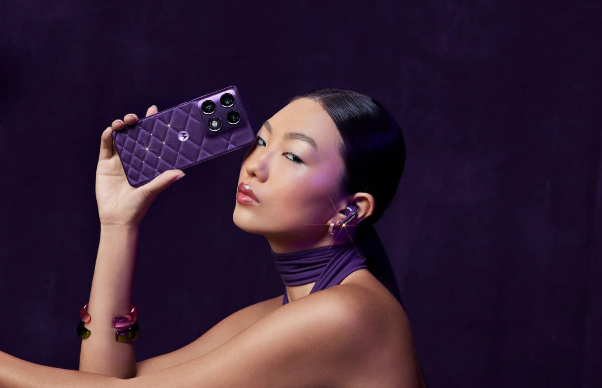 Motorola готує новий колір флагмана Signature: витік розкрив версію House …