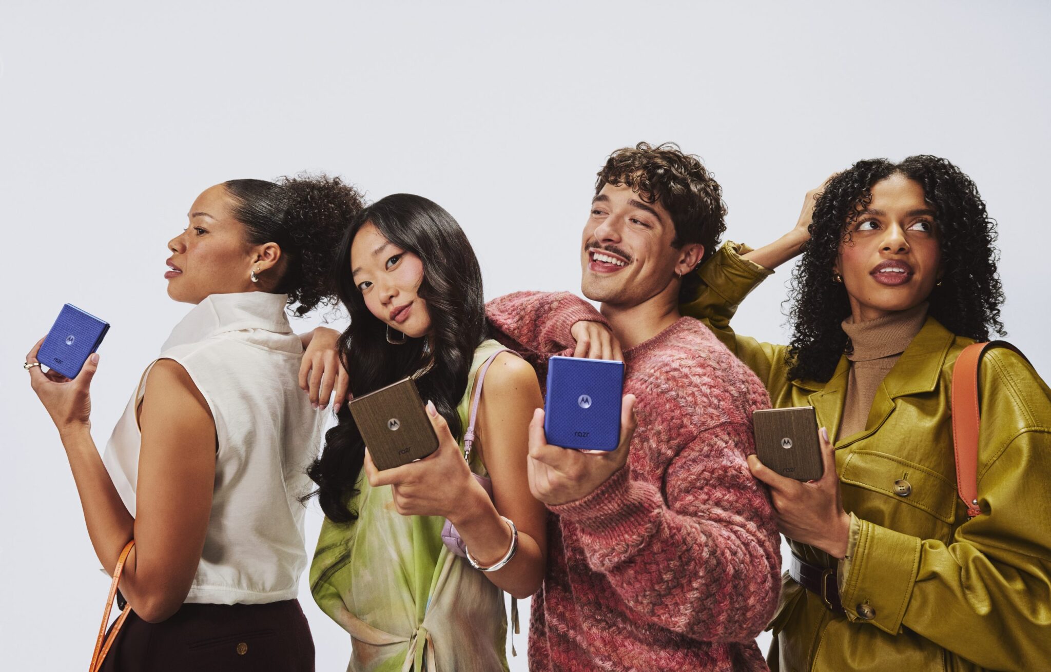 Motorola офіційно представила лінійку складаних смартфонів Razr 70: характеристики та …