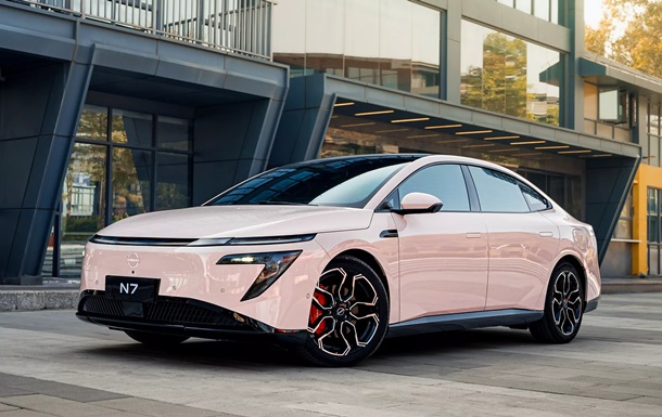 Nissan відродив модель Primera