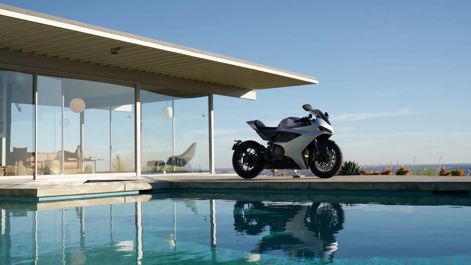 Norton Manx R: британський супербайк з V4 206 к.с. у …