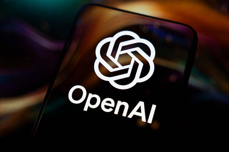 OpenAI готується до виходу на ринок смартфонів під керівництвом ексдизайнера …
