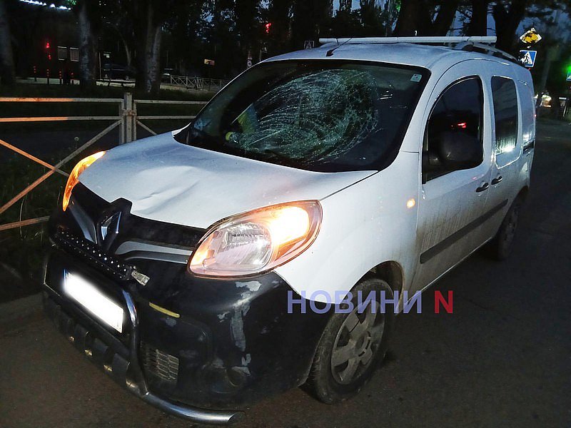 Renault збив пішохода у Миколаєві: постраждалий у тяжкому стані