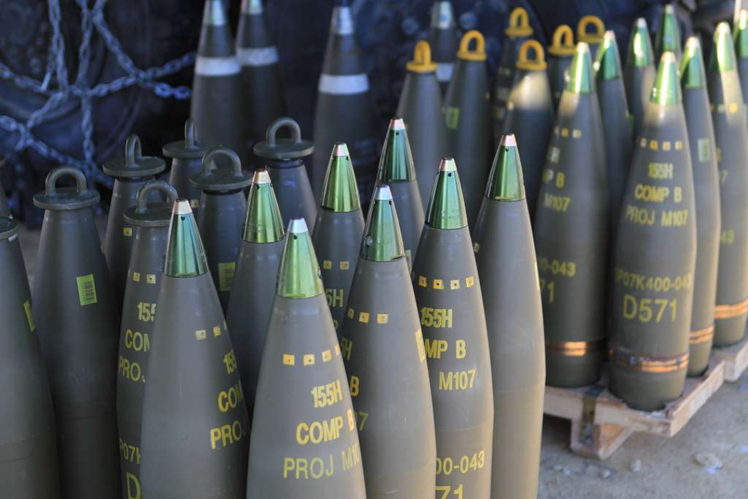 Rheinmetall поставить Україні 100 тисяч далекобійних артснарядів 155-го калібру
