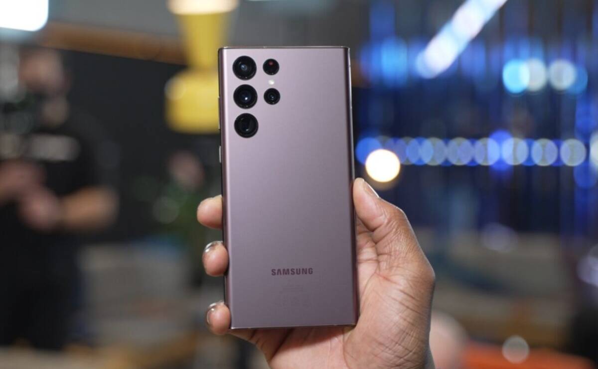 Samsung випустила травневе оновлення безпеки для Galaxy S22