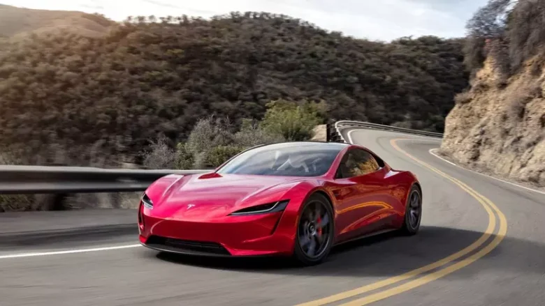 Tesla Roadster другого покоління: старт тестів і новини про виробництво