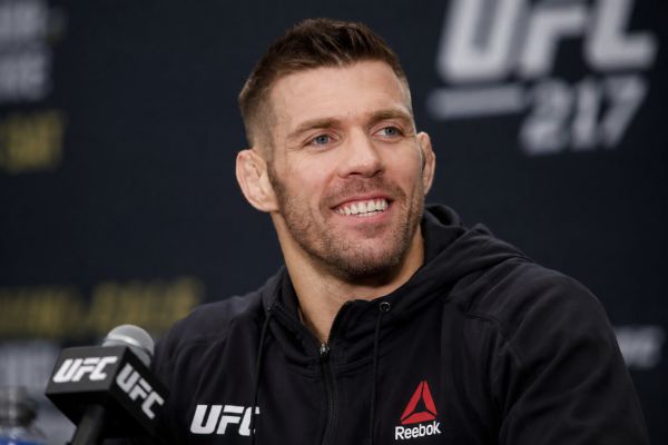 Дрікус дю Плессі анонсує свій наступний поєдинок у UFC