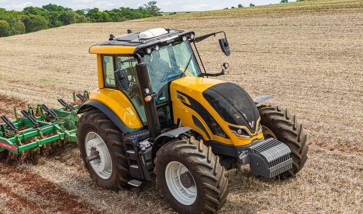 Valtra презентувала нову серію тракторів