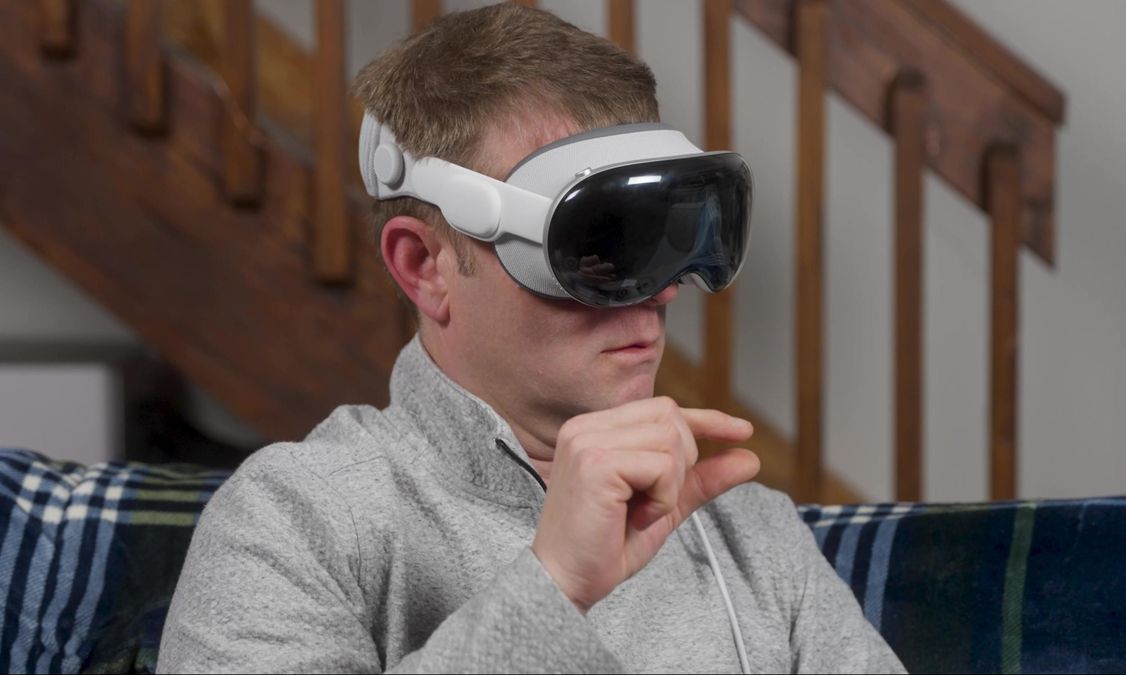 Vision Pro не виправдав очікувань: Apple змінює стратегію