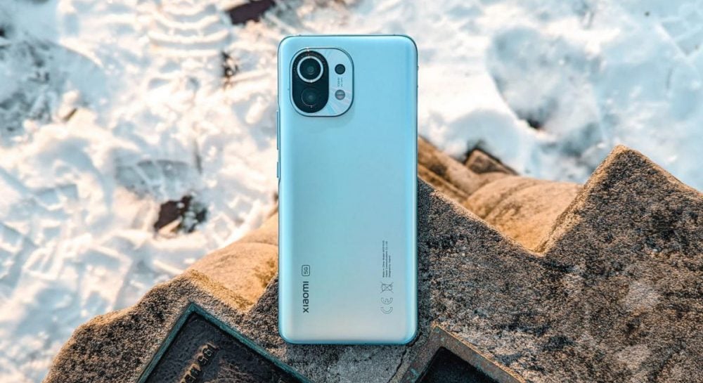 Xiaomi несподівано оновила старі популярні смартфони: кому пощастило