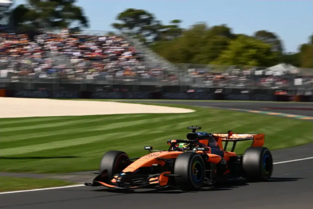 Стелла: McLaren задоволений подвійним подіумом у Маямі