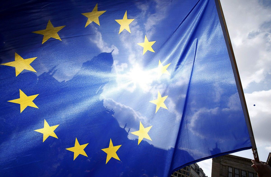 Євросоюз не змінюватиме чисельність своєї місії в Києві після погроз …