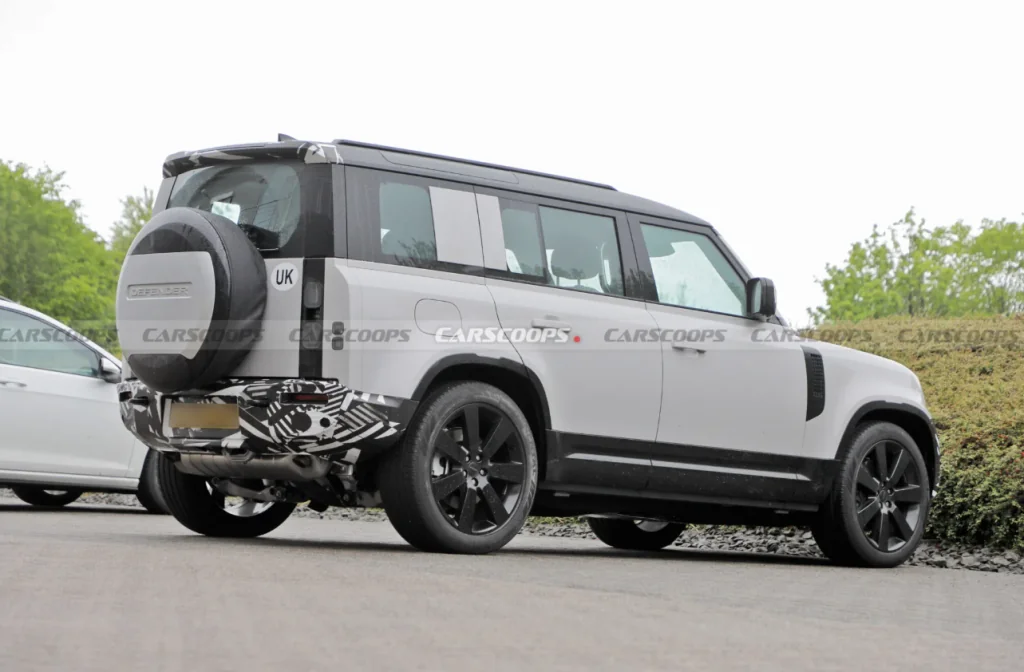 Land Rover Defender готує велике оновлення: розкішний 4-місний салон і …