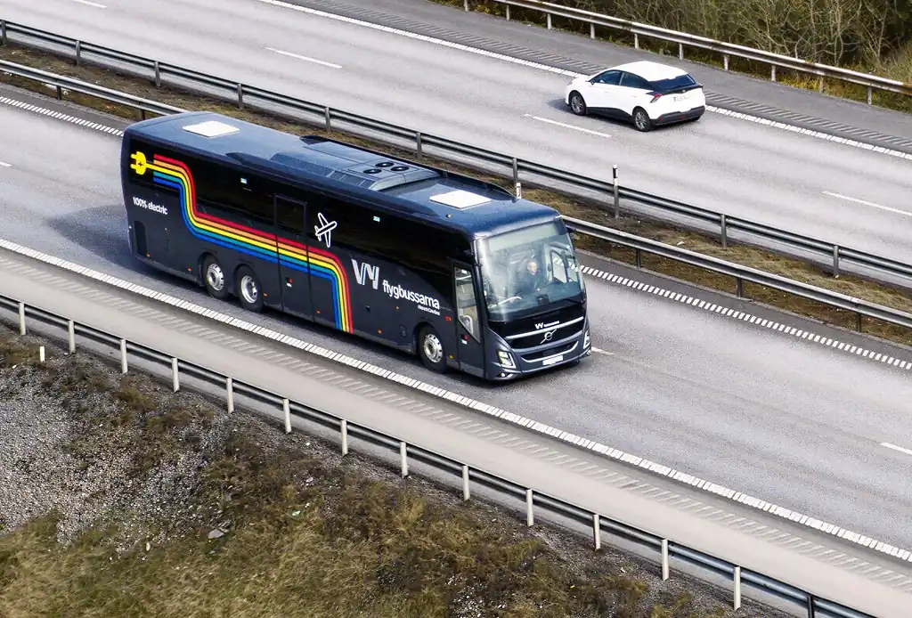 Перший міжміський електробус Volvo BZR Electric – CD виходить на …