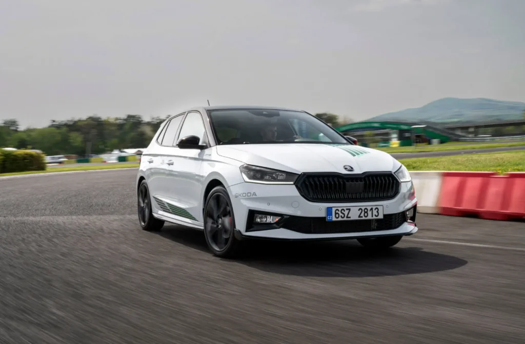 Skoda Fabia отримала ювілейну зі спортивним характером: 174 к. с. …